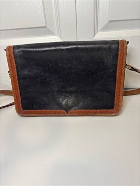 Vintage Raffaello Genuine Leather
Crossbody Purse